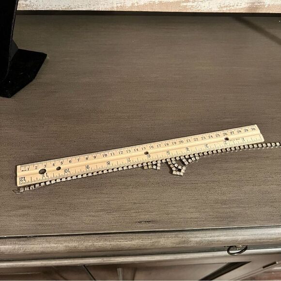 Vintage Rinestone Necklace - Picture 4 of 4